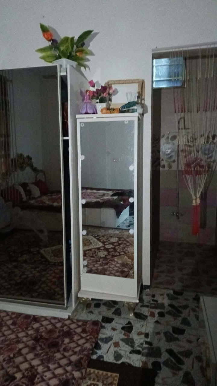 غرفه للبيع نضيفه السعر 500وبيها مجال العنوان موصل


**إذا كنت صاحب هذا الإعلان وتريد حذفه لأي سبب، رجاءا أرسل رسالة إلى الدعم الفني**