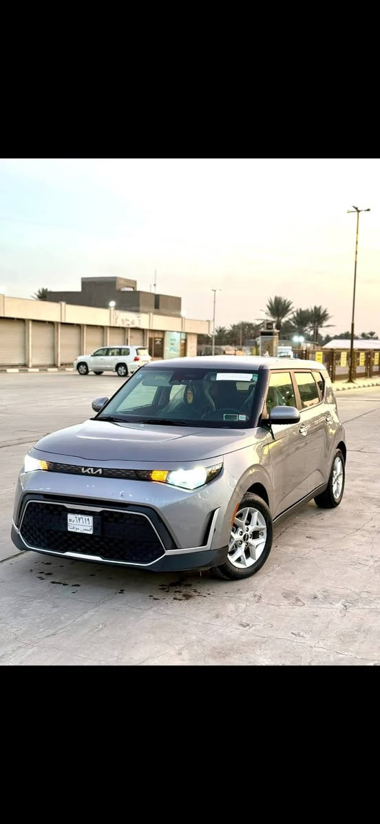 Kia Soul 2023

السلام عليكم 
للبيع صول 2023
حادث شبر بالباب صبغ
 بدون تبديل بدون ايرباك بدون  دواخل 
صور الحادث موضحه داخل المنشور 
للاستفسار الاتصال على الرقم 
*********** حلة, بابل
