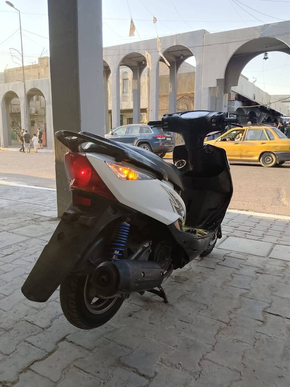 سلام عليكم دراجه ماكس ثعلب بلاديه محرك مامفتوح كابريتر بلادي كفرات بلاديه مكينه خرسه السعر ٦٠٠ وبيهه مجال حك الجيه مكاني بغداد حي دراغ ***********من

