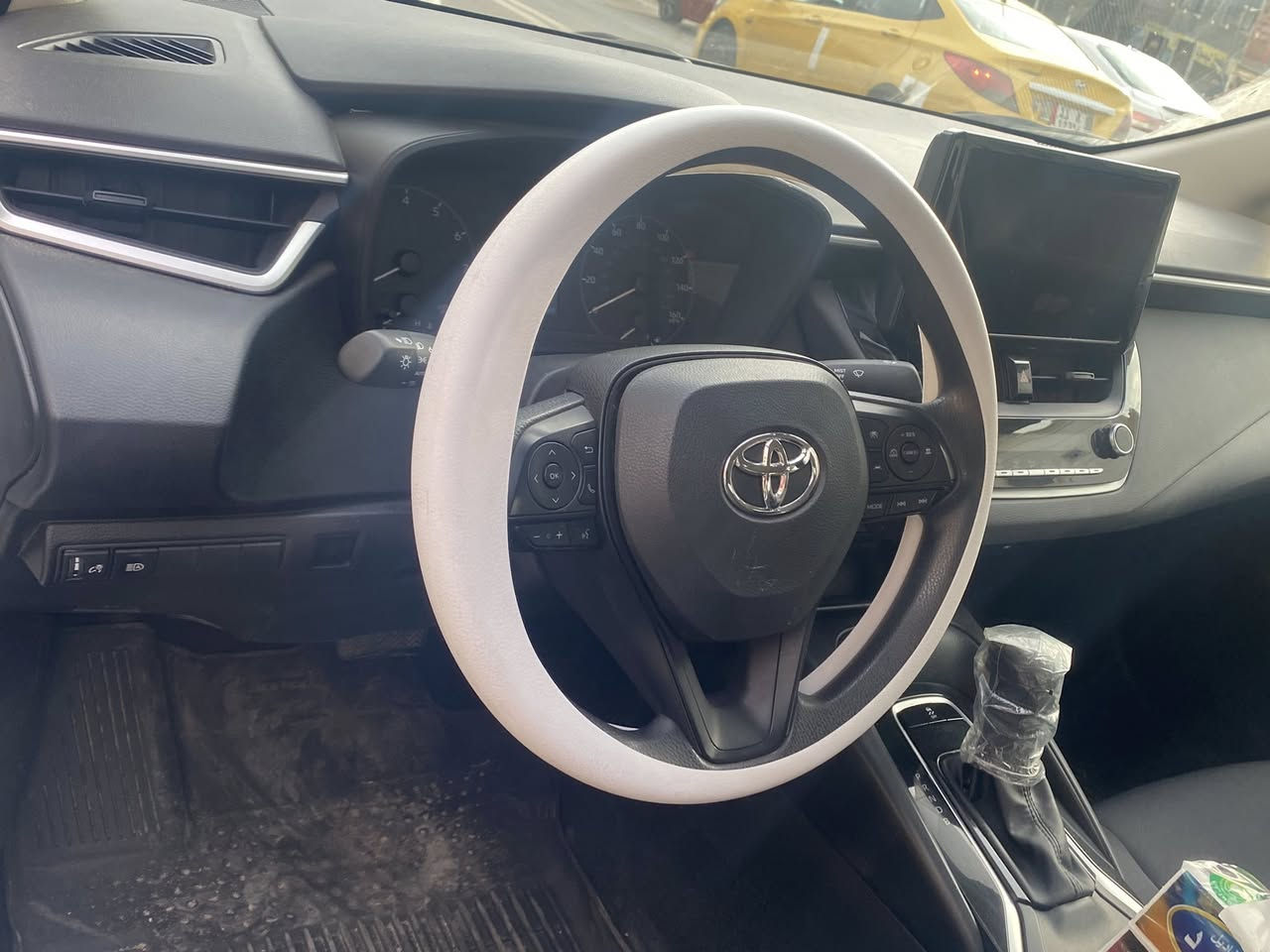 كورلا وراد امريكي لاستفسار لاتصال عل رقم  ***********/***********
