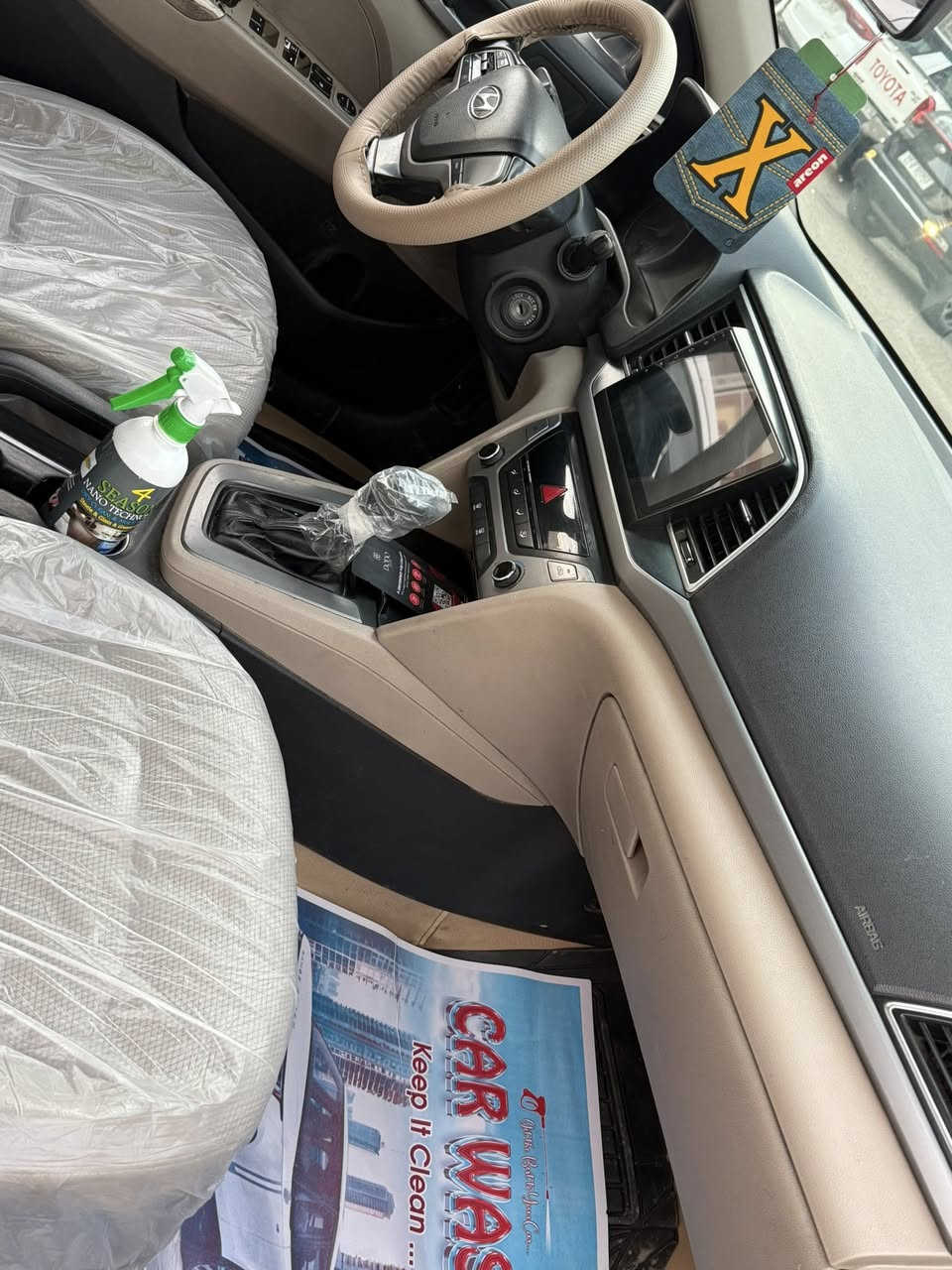 النترا خليجي 
موديل 2017سياره نضيفه كلش 
فول مواصفات عده الفتحه 
تبريد قطعتين فتحه  مري شفط 
رقم اربيل انكليزي 
بيهه فقط ربع البنيد بارد 
محرك ما مفتوح 
مكاني بغداد زيونه 
رقمي ***********
