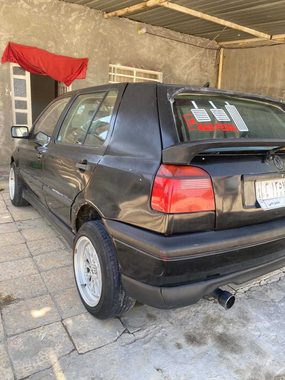 سلام عليكم ورحمه الله وبركاته 
كولف موديل 92 رقم بغداد سنويه ماساقطه 
كير عادي 
مكينه بعدهي بضمان 
تخم تاير حداديه جديده 
بيه صبغ كم قطعه ابيع احزام 
للبيع او مراوس بحسب القناعه 
مكاني حله ناحيه النيل 
***********
***********
