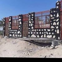 بسم الله الرحمن الرحيم خوانه العزاء بناء حجر كرسته وعمل بيوت سياج تطبي...