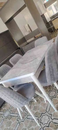 طاولة سفرة • ٦ كراسي • السليمانية