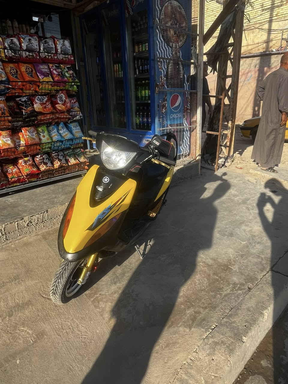 السلام عليكم اخوان دراجه ماكس عدله الدراجه نضيفه بس بيه خيط تبخير العنوان بغداد الحسينيه الرشديه رقم ***********
