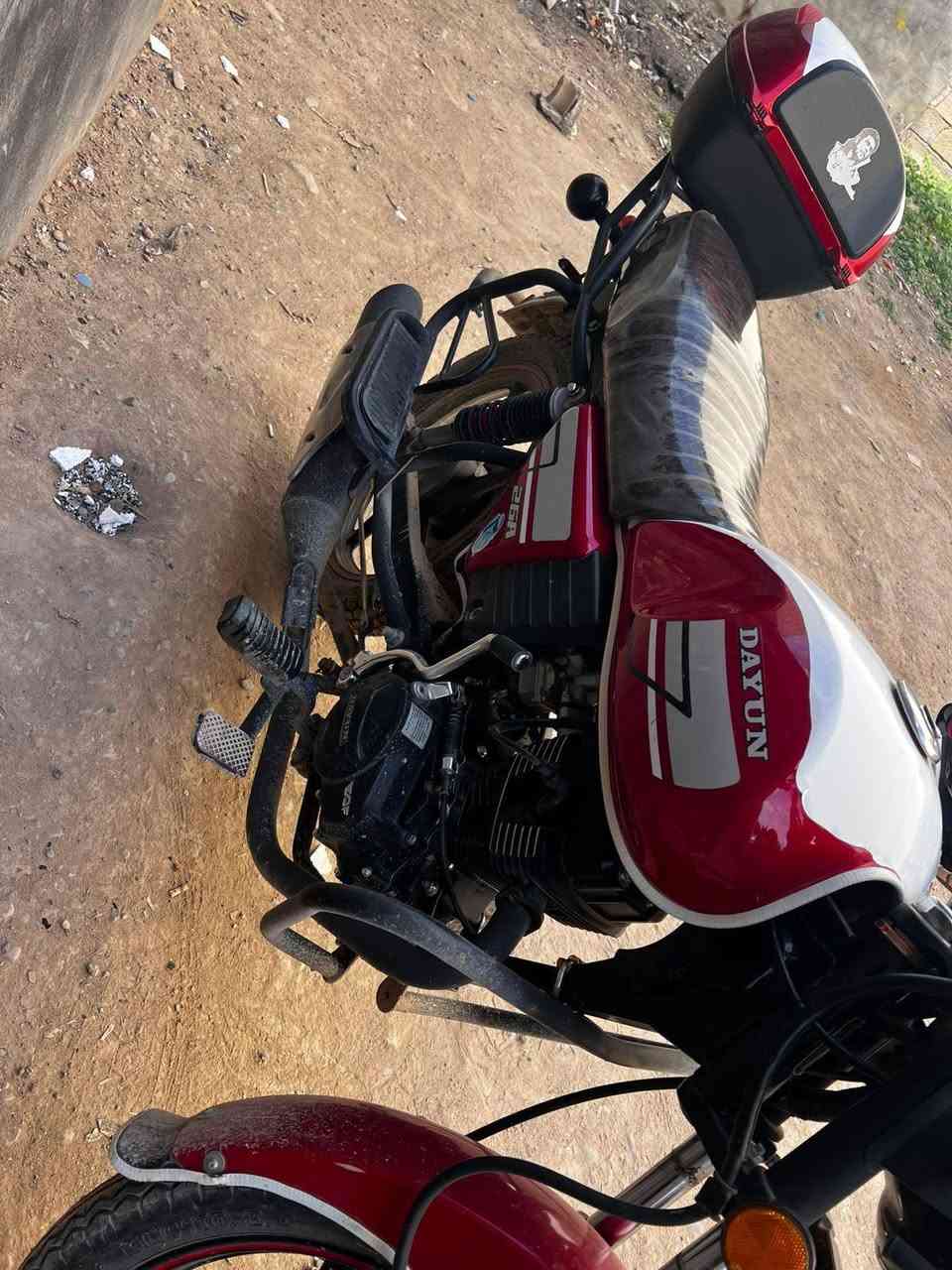 السلام عليكم /// ديوان للبيع مال جناي نظيفة موديل 23/ بدون اوراق ضاعية اسويلك مكاتبة ضمان مختون بيع و شراء دراجات ناريه // سعرة مليون و150 مكاني ديالى///***********
