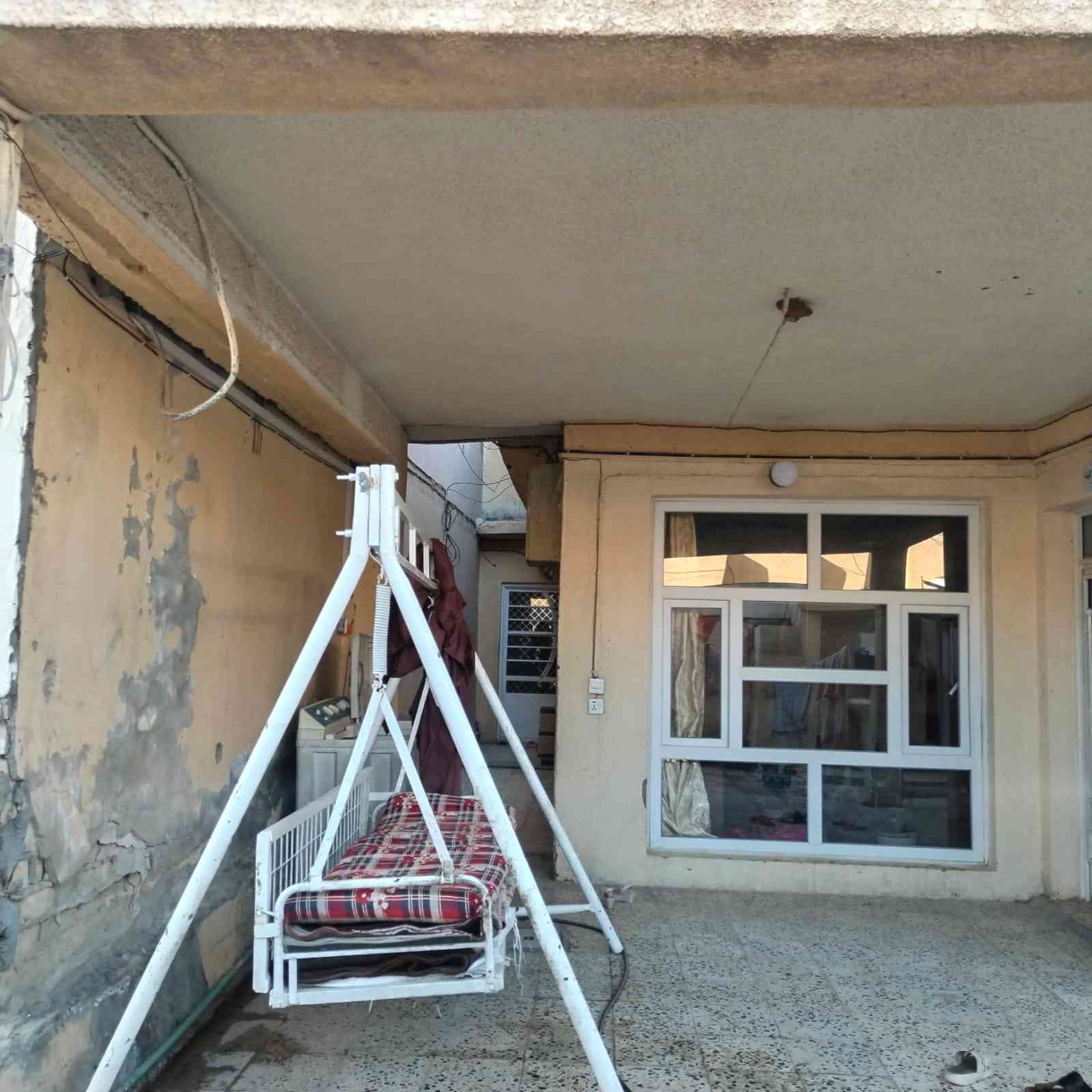 دار للبيع مساحة 200متر صويرة حــــــــــي الزهـــــــور للاتصال ***********
