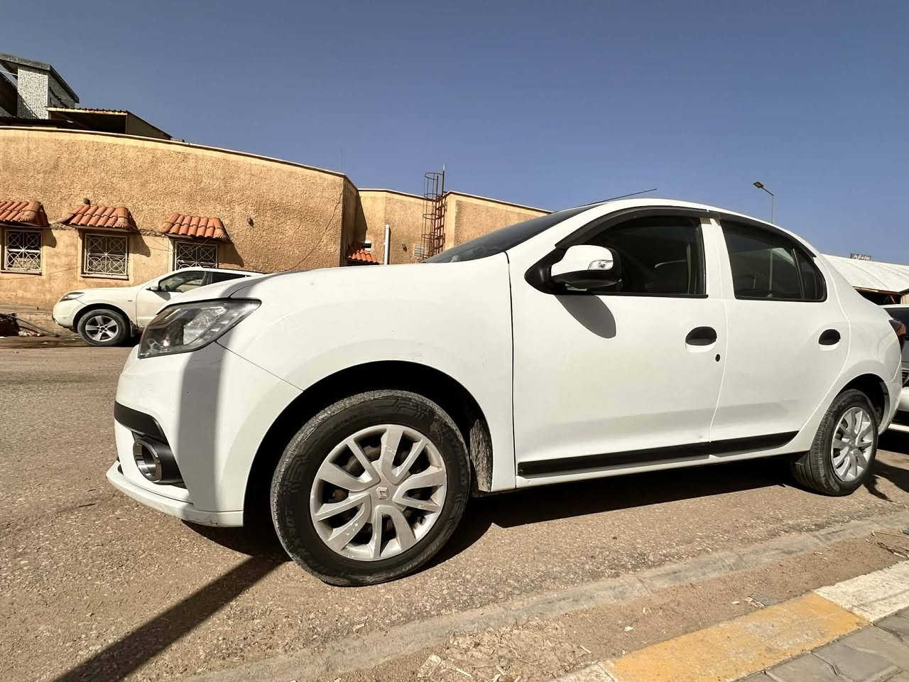 رينو سمبل 2019 رقم بغداد حره
انضف سمبل 19 سياره مكفوله من صبغ وبارد وفتح سياره على وضع شركه جاهزه دوشمه ارضيه كامره خلفيه شاشه حداديه مامحتاجه اي شي
سنوية ل ٢٩
مكان نجف***********
السعر 85
