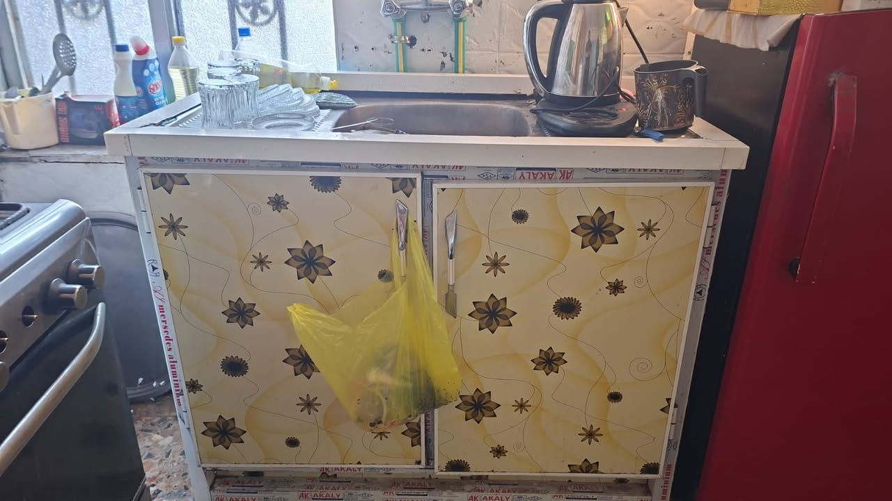 السلام عليكم اغراض للبيع مال بيت اللۿہ شاهد مثل صوره مستعجلين ع بيعته مكاني ◝بـٰغډاډ حيفا 
الغساله حوضين اكبر حجم تغسل بطانيه 
طباخ اربع عيون شغال إჂ̤ ضرر مابي 
سنك فقط بابين 
تلفزيون حجم ٥٥  
نص تخم يحتاجله غسل فقط ورجلين مالته واكعات بس موجودات وسفنجه ابد منازل ولا شويه مثل صوره شراي  يتفضل خاص


**إذا كنت صاحب هذا الإعلان وتريد حذفه لأي سبب، رجاءا أرسل رسالة إلى الدعم الفني**