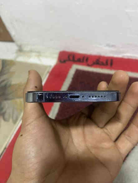 سلام عليكم ايفون ١٣ برو ماكس شاشه تعلك ضهر مكسور شاصي شوفة عينك فيس ايدي شغال كامرات شغاله ماعده 5x سعره 325اخوان هاذ سعر نهائي غير هاذ السعر مابيع لاتعب روحك مكاني بصره ***********
