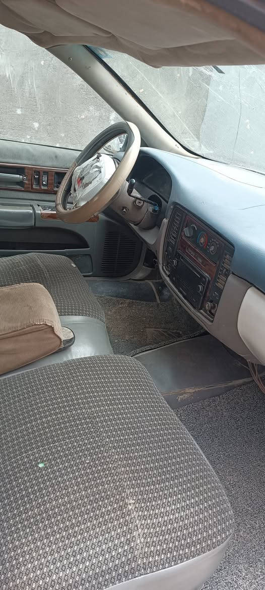 دولفين موديل ٩٤ رقم كربلاء انكليزي مشروع وطني سنويه لل٣٠ تحويل ثاني مكينه ٣٥٠ كير7000 مكينه وكير خير من الله مصبوغه جماليه تراي وين مايعجبك دواخل كلش نضاف كهربائيات عامه شغاله سعرها كلش مناسب ٢٢ وبي مجال قليل *********** مكاني كربلاء
