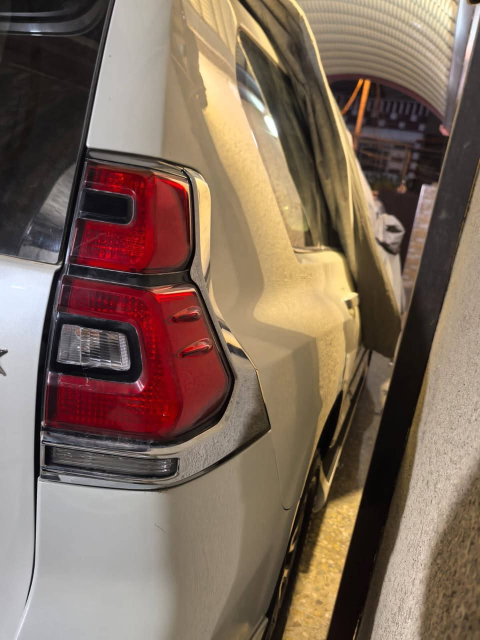 مرحبا برادوVX السيارة جديدة 2019ماشيه50الف  امانه جديده استخدام قليل ***********
السعره 41بيه مجال
