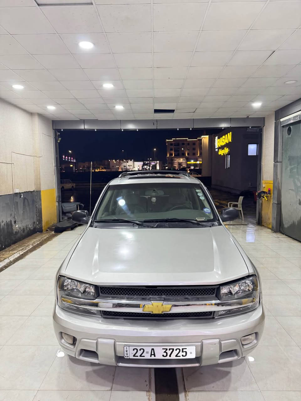 ترابلايزةر موديل ٢٠٠٧ فول فول مواسةفات 
گير و مةكينة و تةقة و رةقة و كارةباي و ئةكسل و هةموو شتي بةشةرت دةعامي لو دةعامي بةشةرت تازة پيش و پشتي توند كرايتةوة تايةي نوية سةنةوي ٢٠٣٠ هةزةي نوية زور خاوينة سةيارةكة ٢٥٠ دينار مةسرةفي تيدا نيية
٢ پارچةي سبوغة ١ پارچةش بة بيلاد گوراية بي ژوري بي ئيرباگ 
لة هةوليرم 
*********** أربيل, العراق
