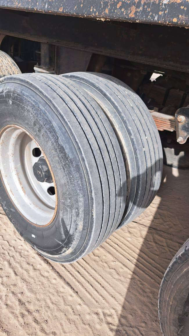 سلام عليكم تخم 22ونص جديد
R15
مراوس ب 24صاج 
مكان كربلاء 
الهاتف ***********
