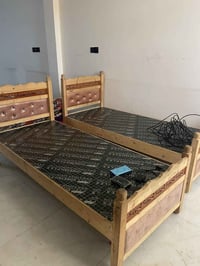 للبيع • سرير • وحده
