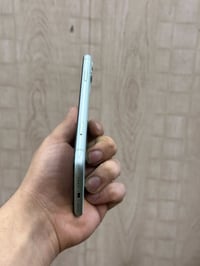 آيفون ١١ • ٦٤ جيجا • شاشة أصلية