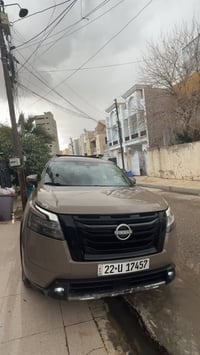 NISSAN PATHFINDER (ROCK CREEK)2024.. واريد امريكي ماشية 15 ميل .. محرك...