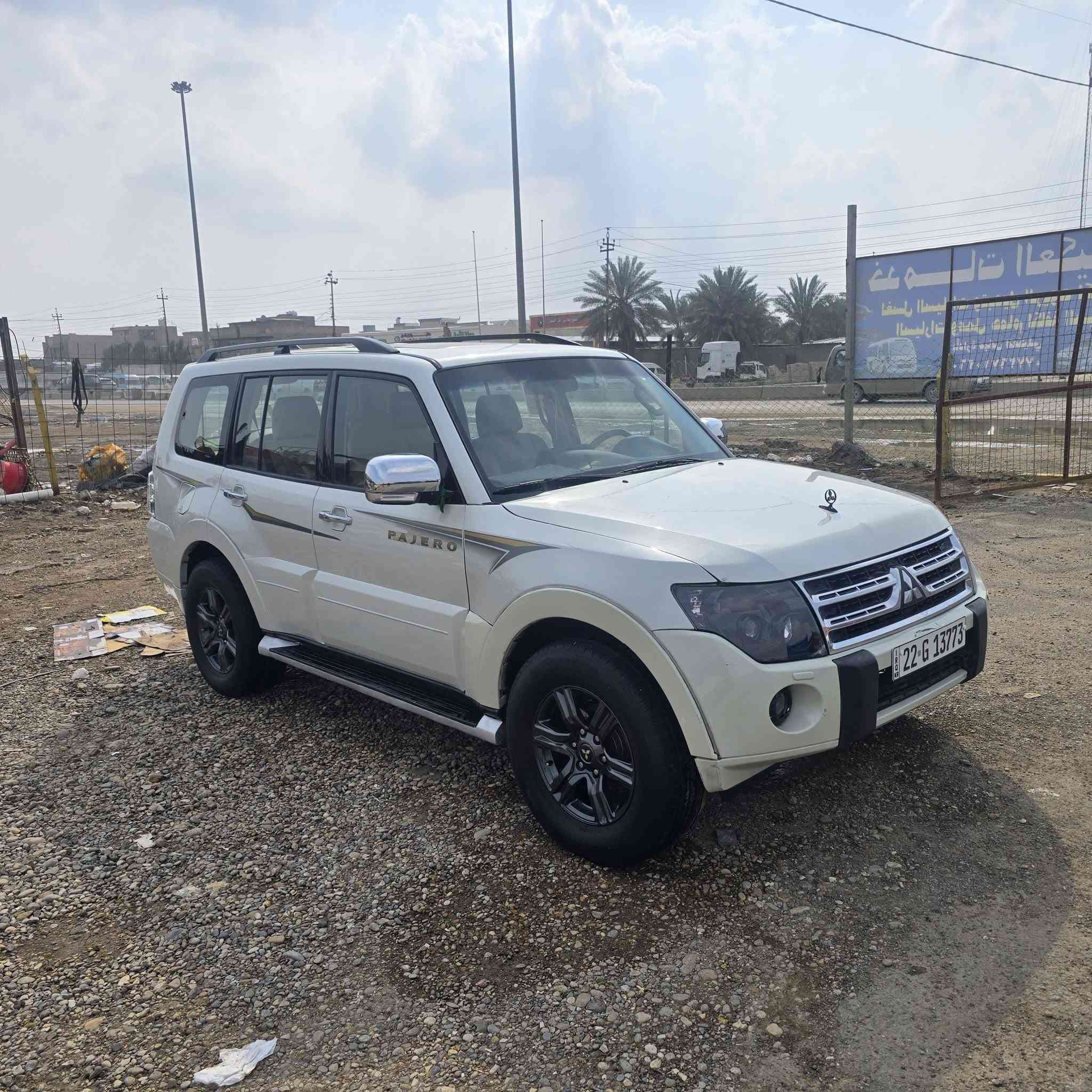 سلام عليكم سعر ب130بيع مستعجل  باجيرو حبتور اصلي فول مواصفات لخير 1/1مديل 2010رقم اربيل الدولي سنويه 30 مكينه 3800مكفوله تبريد صدر تخم تاير اكسن كله مكفول مكاني بغداد وشراي ينتصل ***********
