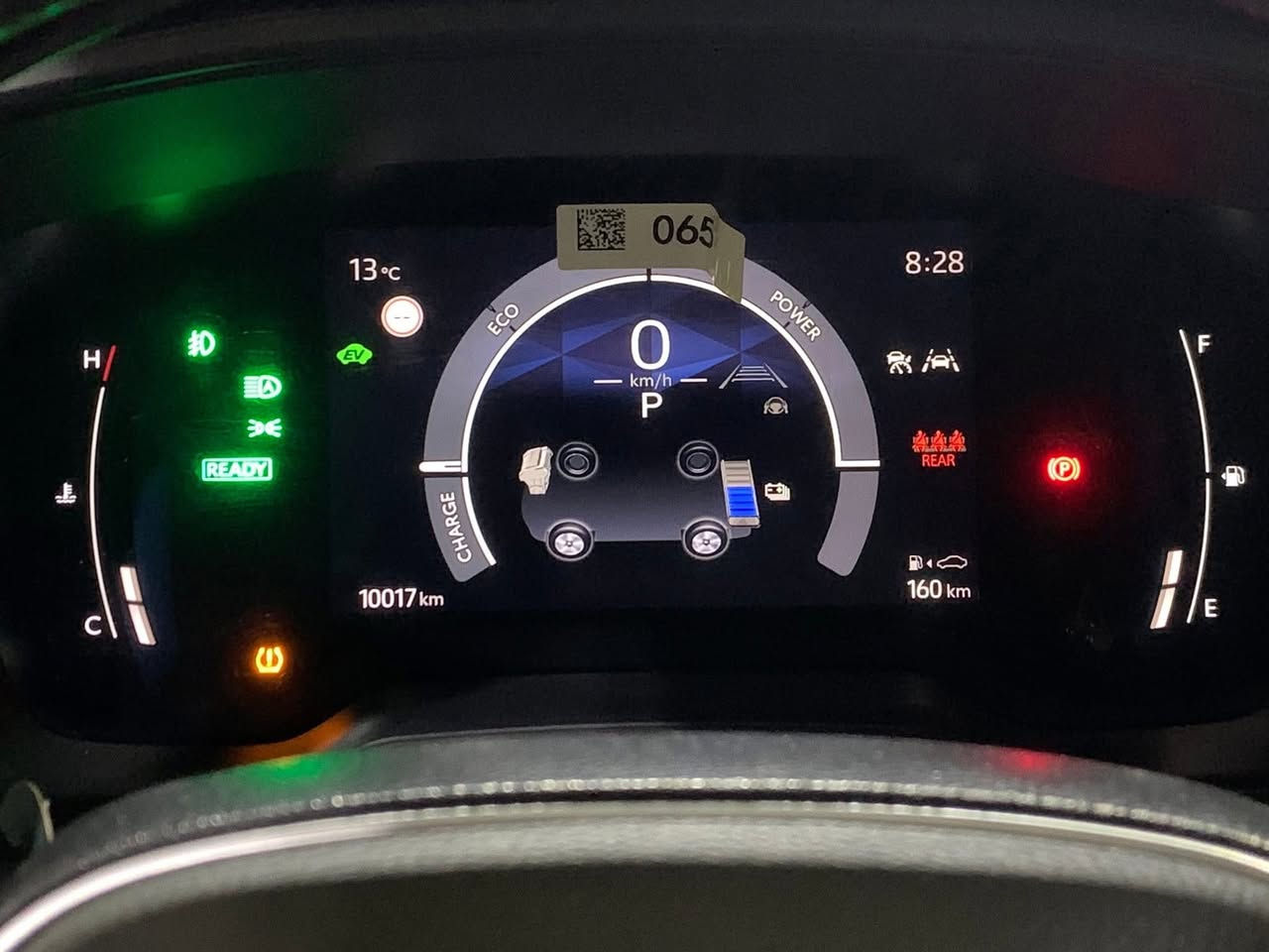 كورولا 2025 HEV – خليجي مكفولة

📍 الممشى: 10,000 كم
🎨 اللون: علامة سوداء (خليجي)
🛡️ مكفولة

🔧 المواصفات:
 • محرك 1800 هايبرد اقتصادي
 • فتحة سقف سلايت
 • مقاعد جلد أسود أصلي
 • هند بريك كهربائي
 • بصمة تشغيل + دخول ذكي
 • رادار
 • مانع تصادم
 • تحديد المسار (Lane Assist)

📍 الموقع: بغداد – الزعفرانية
💰 السعر: 165 ورقة
📞 للاستفسار: ***********
