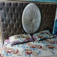 غرفه نوم • اخشاب