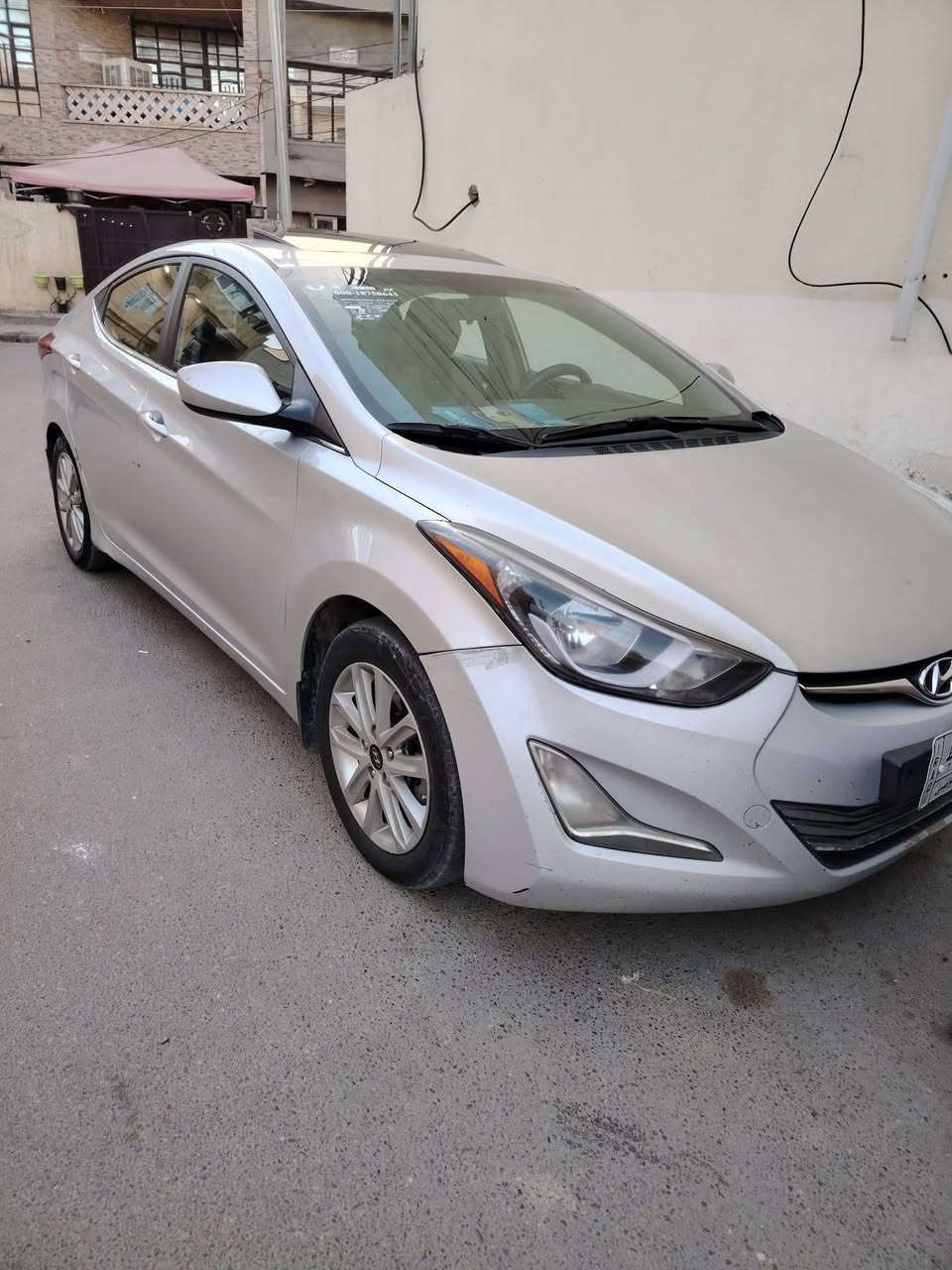 سلام عليكم النترا ٢٠١٥ سياره بيه صبغ بنيد و خشم التكمه بدون دواخل سونار بيه سياره بدون تبديل اي قطع اليبل رقمي *********** مكاني بياع رايده ب ١٠٠ مجال قليل
