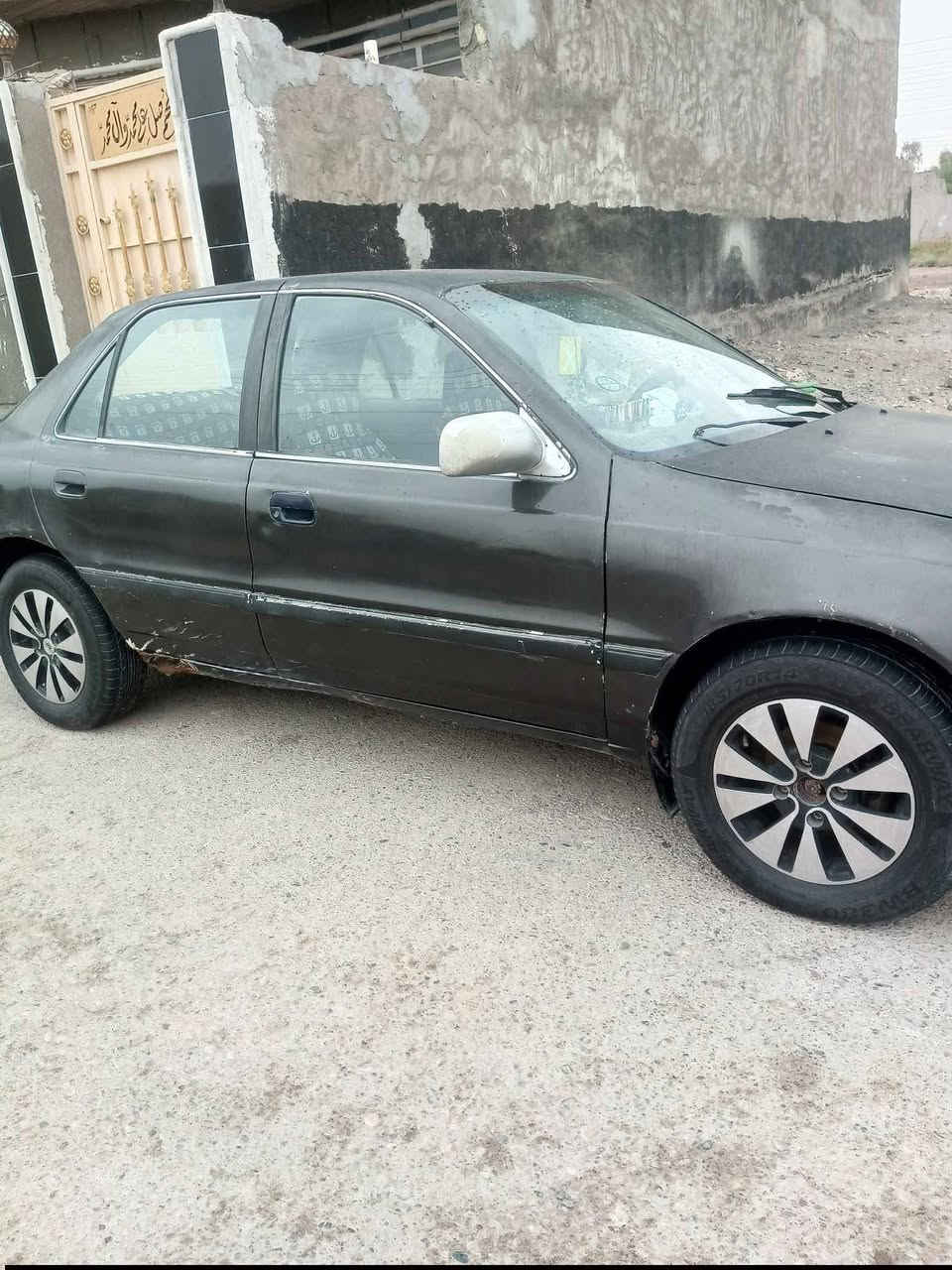 سلام عليكم سياره النترا دمعه موديل 93 السنويه بسمي تنتهي 2028 السياره جارده مكينه وكير مكفولات كهربائيات شغاله تحويل ثاني يوم تايرات نضيفه باتري جديد السياره خير من الله والرقم بغداد العنوان بغداد المعامل السياحي التصال بل رقم *********** السعر 32 وبيها مجال
