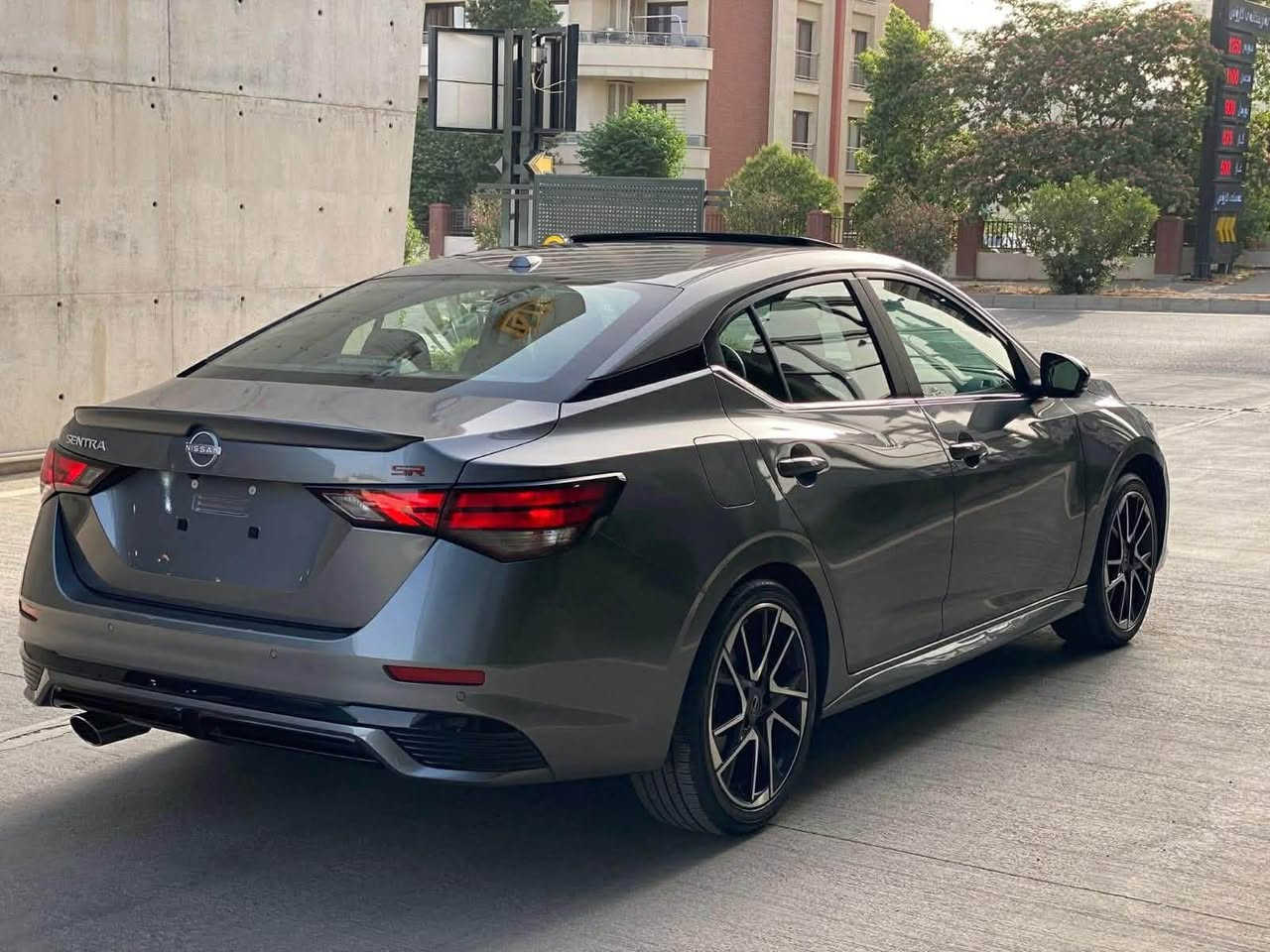 نيسان سنترا 2024 SR PLUS

فول مواصفات SR PLUS : بصمه, تشغيل عن بعد, شاشه ایباد رادار امامي, رادار خلفي, رادار بالمري, لايتات زنون لايت لد بلاجكتور سلاید 5 کامرات, اشاير بالمري, ويل كب, ابواب بصمه, حساس خلفي, كشن جلد کشن كهرباء, ستيرن هیتر, کشن هیتر, تحكم ستيرن, فقط

ماشيه 45.000, كيلو متر  نضام أيكو

فقط بنيد صبغ وجاملغ السكن تعديل بدون دواخل شاصي وبطانه بشرط كير و محرك بشرط حجر بيئه و رادار بلادي رقم ( اربيل )
***********

سعر 140 وبي مجال كركوك, العراق
