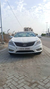 ٣٠٠٠ سي سي • ٢٠١٤ • ٢١٠٠٠٠ كم