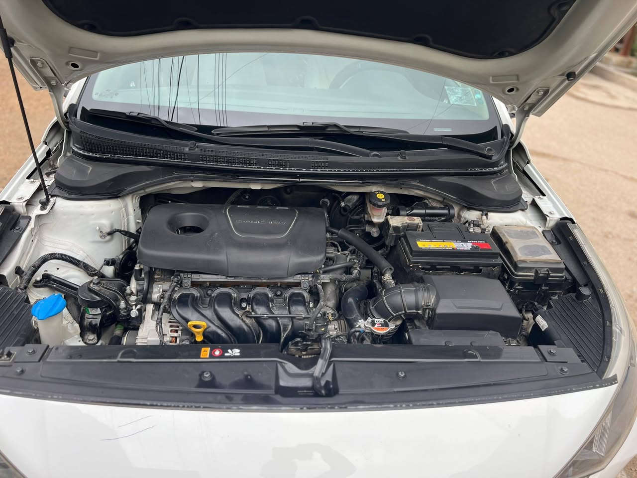 السلام عليكم اكسنت موديل 2021 خليجي محرك 1600 كير AT رقم بغداد دولي صبغ جاملغ خلفي فقط ماشيه  60
***********
