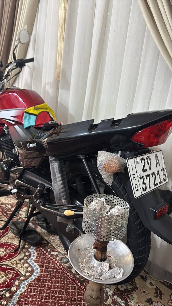 هيرو رقم وسنويه 23ماطور كارتون كله بلادي من طول لطول وحله من صور وباقي تفاصيل ع خاص او رقم ***********
