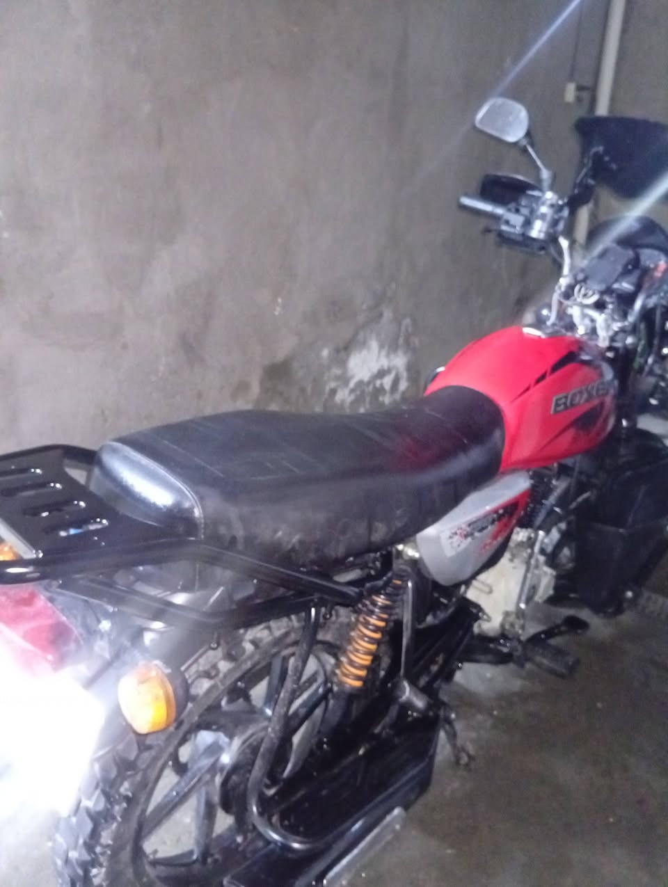 2021/2022

دراجه مكينه جديده جديده جديده 

نقوصاتها هورن ستان تعليك صينيه زنجيل دراجه خير من لله تحويل ثاني يوم راعيها موجود 

سعرها 2600

بيها مجال 

***********
