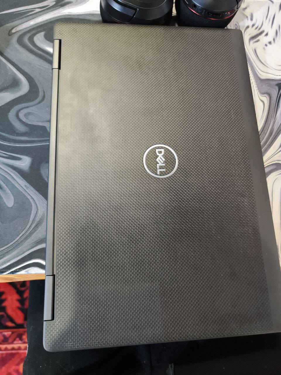 Dell Precision 7540 – المواصفات لابتوب النظافة %95
المعالج: Intel Core i7 / i7-9850H (جيل 9)
الرام: 16GB DDR4
التخزين: 512GB SSD NVMe
كارت الشاشة: NVIDIA Quadro T1000 (4GB)
الشاشة: 15.6" FHD IPS
البطارية: 6-Cell

المنافذ:

USB-C Thunderbolt
USB 3.0
HDMI
Mini DisplayPort
قارئ SD
Ethernet

الوزن: حوالي 2.5 كجم
نظام التشغيل: Windows 11 
السعر 600 الف


**إذا كنت صاحب هذا الإعلان وتريد حذفه لأي سبب، رجاءا أرسل رسالة إلى الدعم الفني**