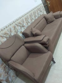 كنبة • جديدة • شهر ونص
