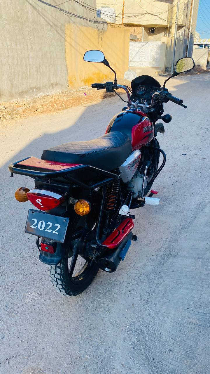 السلام عليكم                            ***********
بوكسر جبلي 22 كفاله عامه مكينه مكفوله من كلشي 
الدرجه ماشيه 9 الالف اوراق اصولي اي نقص مابيها 
مكان ديالئ الخالص الشراي يتصل
