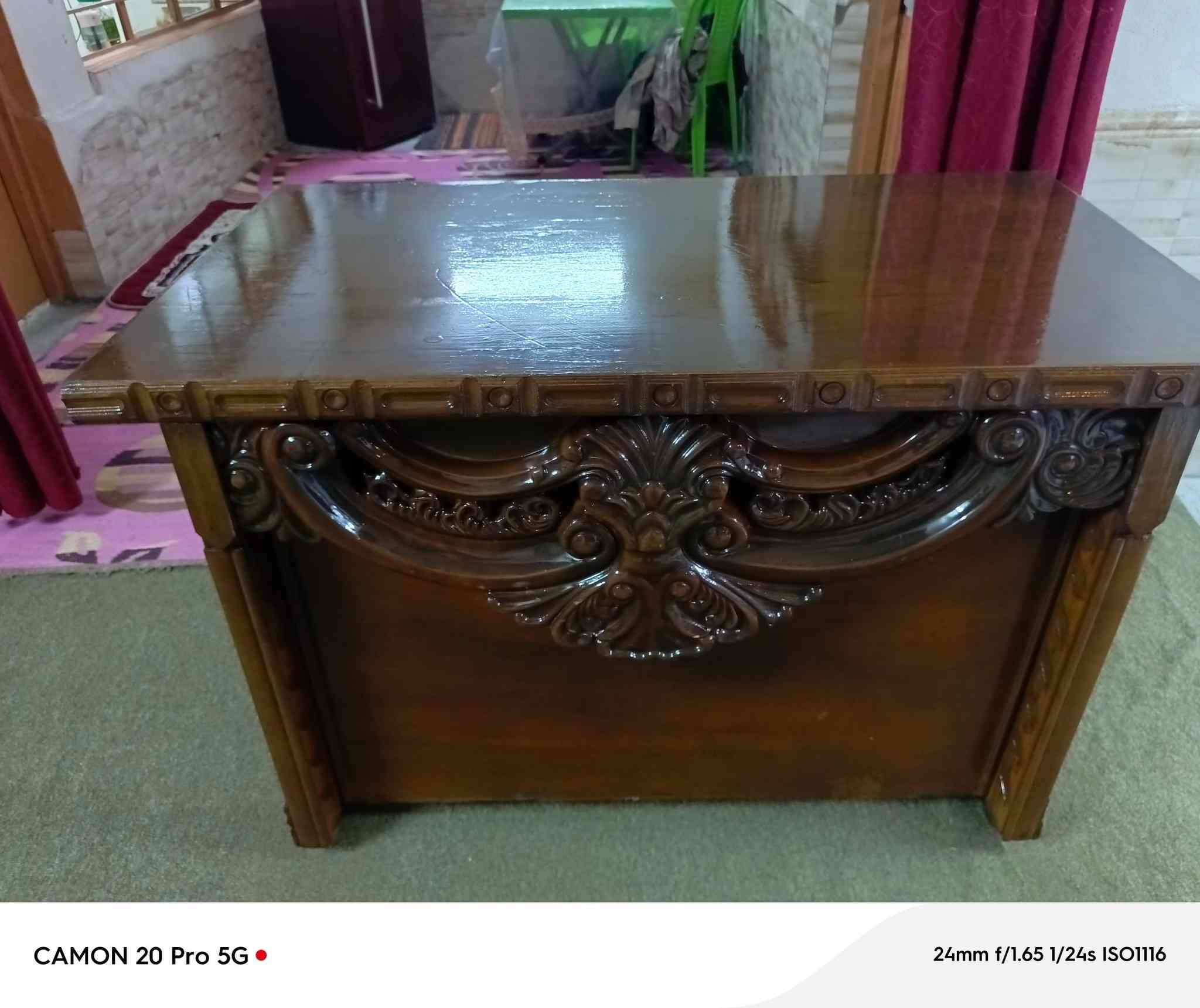 ميز مكتب اخو جديد صاج للبيع التواصل ***********
