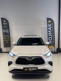 هايلندر XLE • ٢٠٢٣ • ٣٨ الف ميل