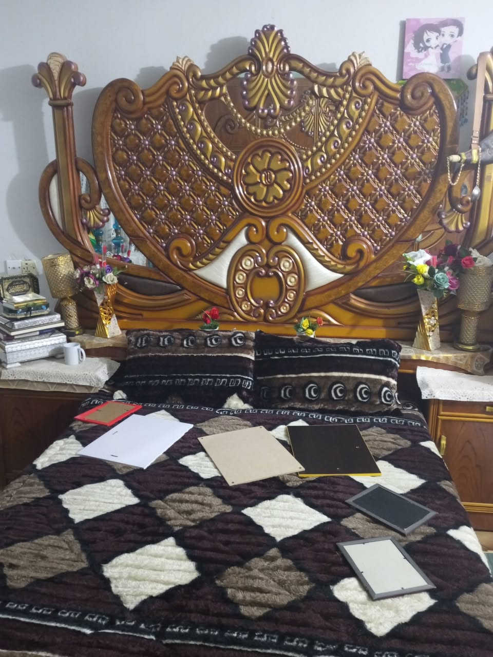 سلام عليكم غرفه خشب عراقي صاج درجه اولى مع الدوشك نظيفه 100%  مابيها اي ضرر
العنوان مقداديه ابو سباع 
السعر 950 الف 
رقم هاتف 
***********
