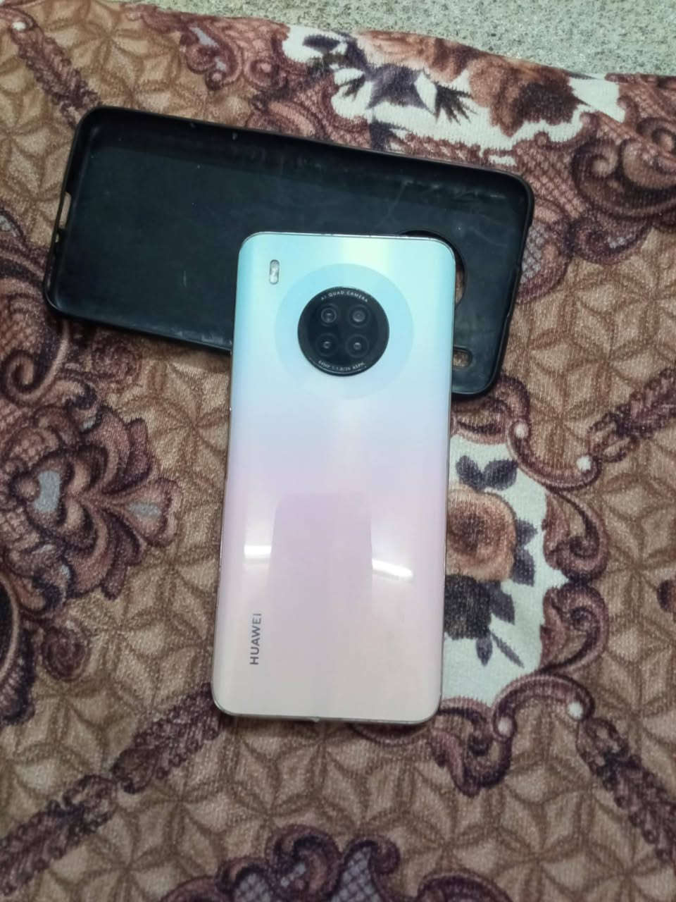 موبيل للبيع شغال مبدل شاشه اصليه السعر 90الشاري يتصل على رقم ***********

