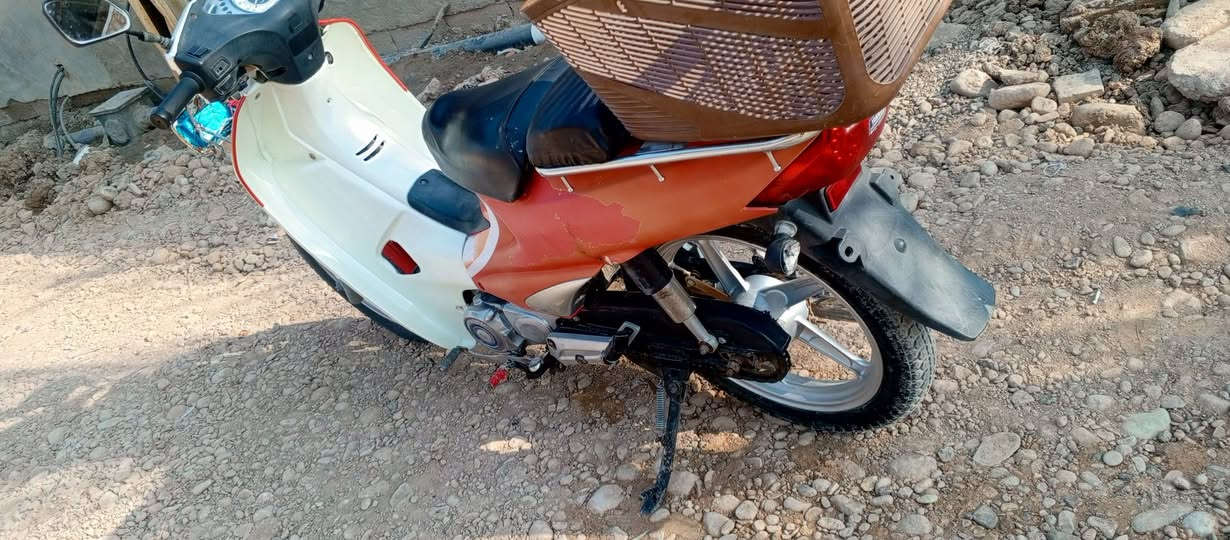 دراجه لبيع دراجه اي نقص ما بيه كير بدون كلج ومحرك خير من الله سعره600وبي مجال ستفسار اتصل عله هاذ رقم ‏‪***********‬‏
