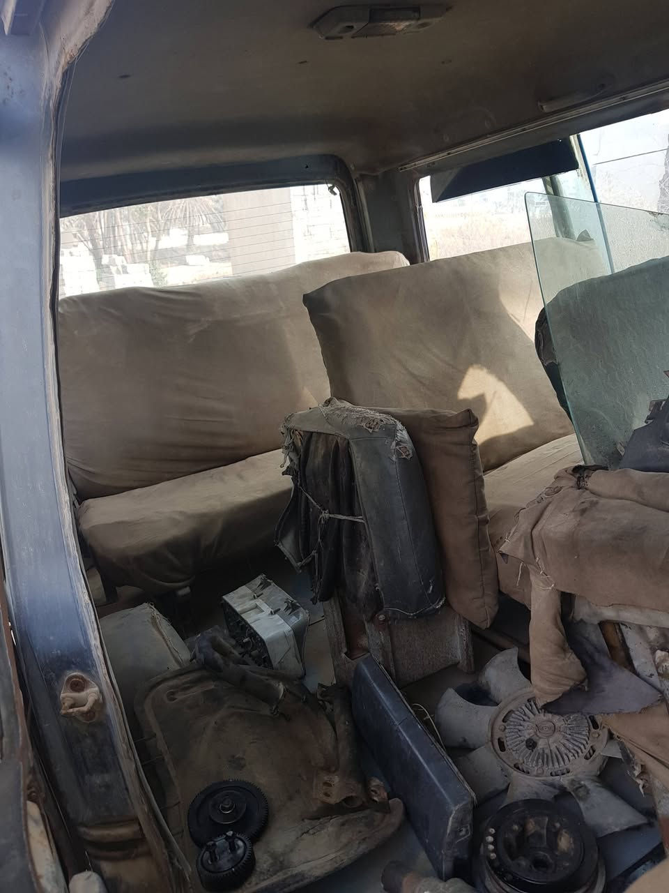 السلام عليكم
كيا بسته رقم صلاح الدين بدون مكينه وبدون تحويل موديل ١٩٩٤ للبيع
***********
