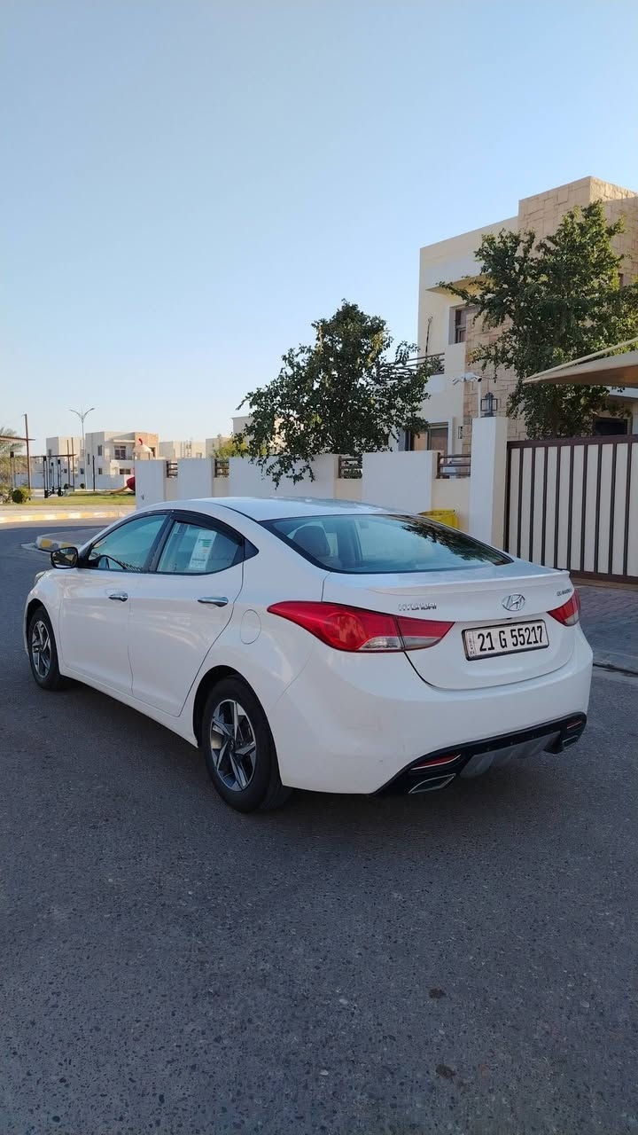 السلام عليكم للبيع النتره موديل 2012 هزه وسنويه جديد ضرر باب خلفي  سعر 105وبيها مجال مكان  تكريت ***********
