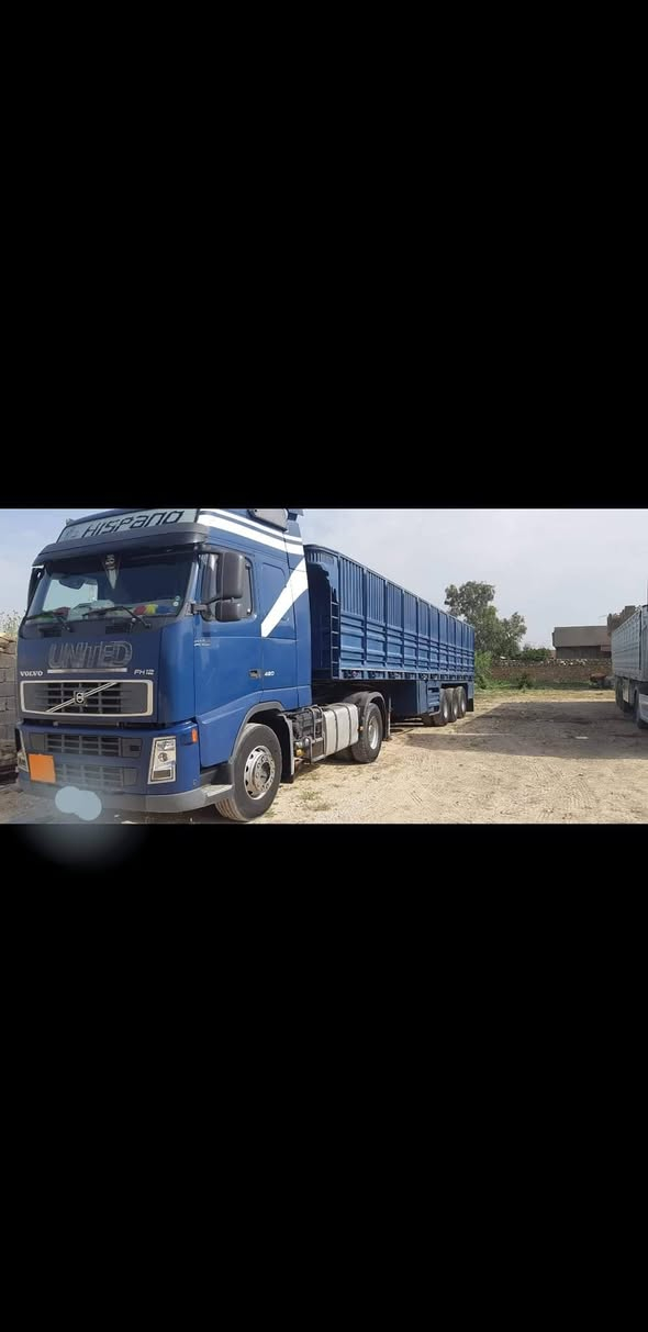 السلام عليكم،، تريله للبيع فالفو موديل 2005حجم 420 استفسار أرجو الاتصال على الرقم (***********) (***********)خاص ماكو شكرا
