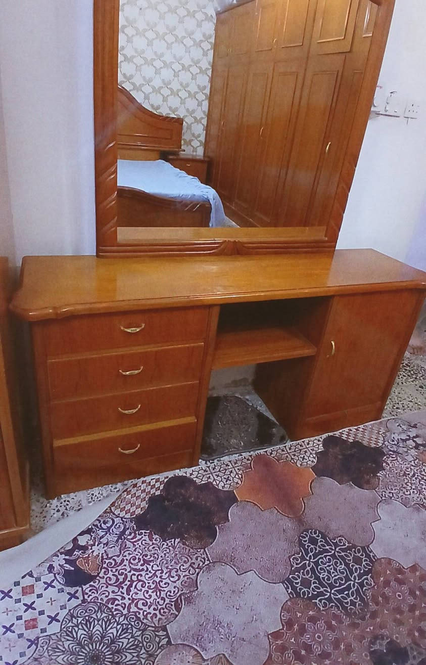 سلام عليكم غرفه صاج عراقي نضيفه للاستفسار الرقم *********** العنوان بغداد
