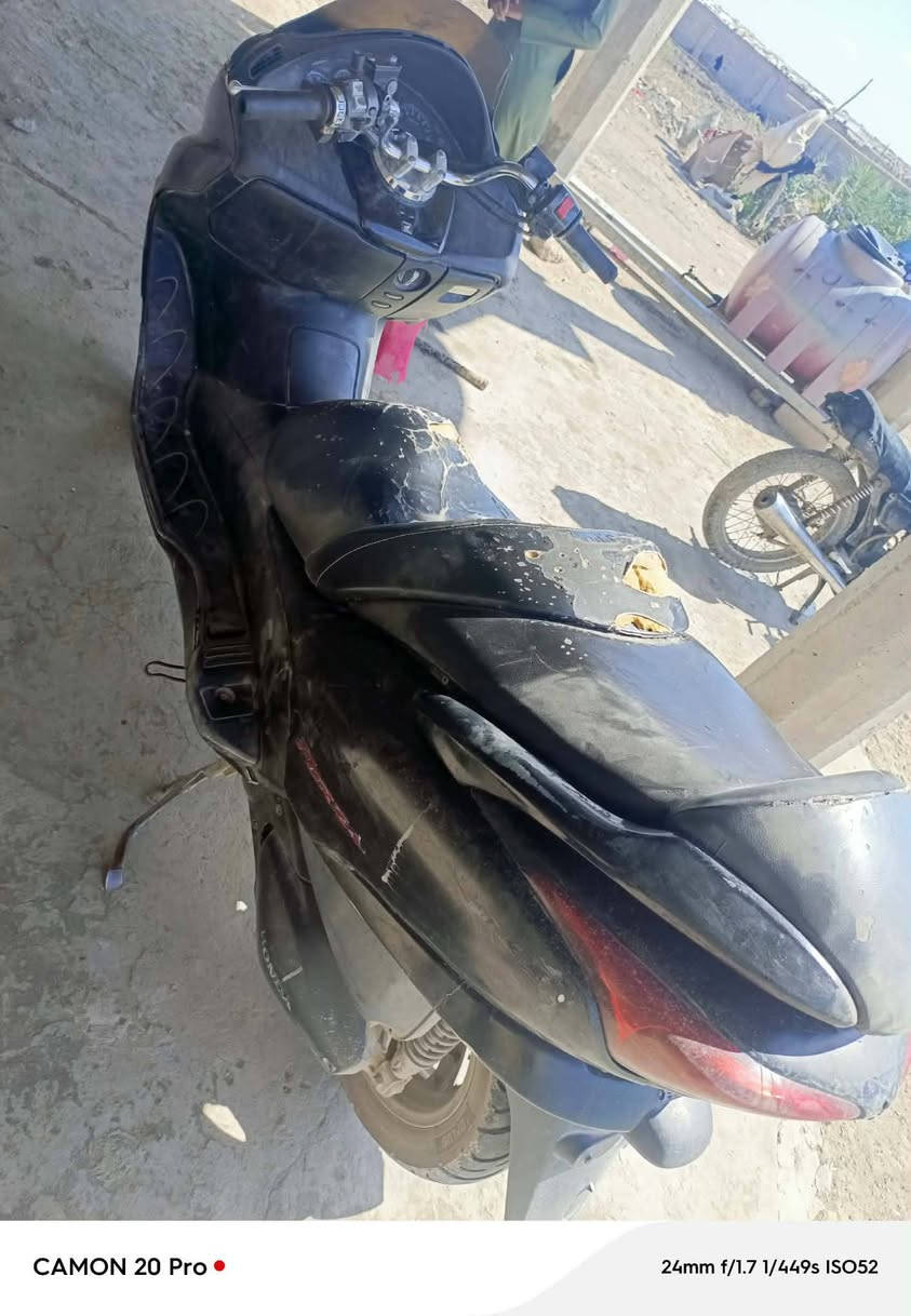 سلام عليكم دراجه فورزة صفر ٨ البيع كلشي شغال بيهه رايدهه ب ٦٥٠ مكان القرنه حي سلام هاذ رقم صاحب دراجه مكلف ب نشر *********** ادمن وافق
