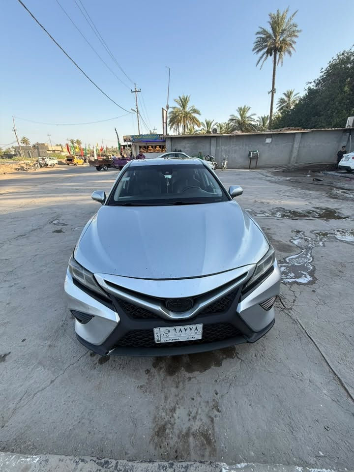 سلام عليكم
كامري وارد امريكي se plus
موديل 2019 
السيارة رقم بغداد معوقين شهر ونص تصير حرة
ماشية 280 الف كيلو 
حادثها موضح بالصور 
تحتاج رقم الشاصي +السونار اتصل وتدلل
السعر 158 ورقة وتنزل منها ورقتين غرامه وبيها مجال  
مكان السيارة كربلاء
***********
