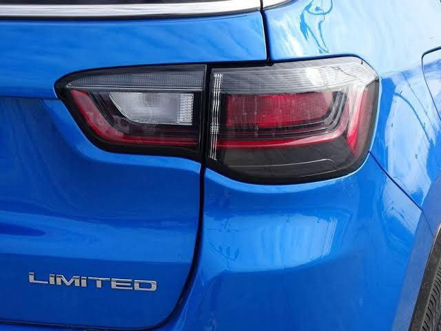 Whats app.  ***********
