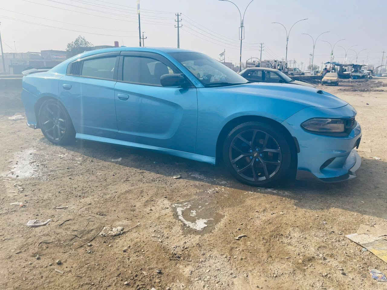 للبيع جارجر 2015 اصل فول رالي  كفاله عامه من الدعاميه للدعاميه وارد امريكي سرقه شباك عداد  محرك 6 سلندر ( 3600 )رقم بغداد سنويه ب اسمي رقم جديد تحويل نفس ليوم   السيارة جاهزة من كل النواحيي
من تاير الى حدادية مبدل كاملة منظومة لايت زنون
المواصفات :- 
1-فتحة (سلايد)
2- تو ويل 
3- تشغيل عن بعد 
4- كامره 
5-شاشه كبيره 
6- كشن كهرباء حضن
7- ويل 20 
8- سماعات البيتس + دمام خلفي البيتس 
وباقي المواصفات المعروفه السعر 195 وبيه مجال
***********
