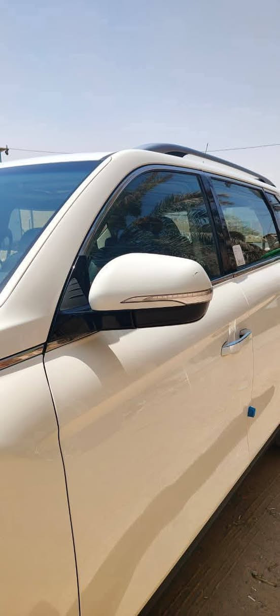 سيارة ريكستون موديل 22 كوري فول مواصفات 7راكب محرك2000 تيربو السعر 200 وبيها مجال أو مراوس وبخدمتكم رقم ***********
