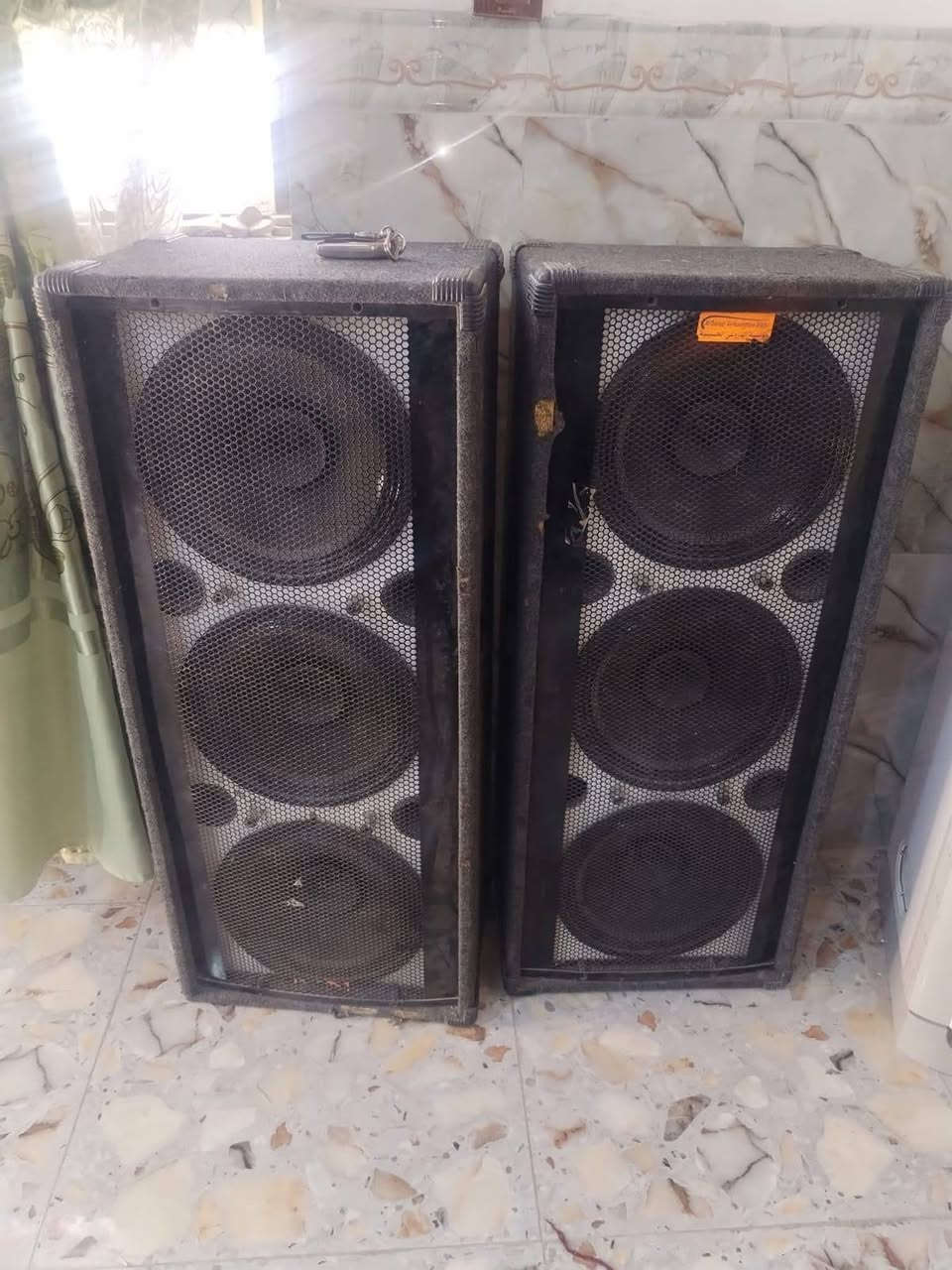 السلام عليكم
جهاز داينكورد 1600  السعر 450.

جهاز KS 1200 السعر 350 

.

سماعات ثلاثيه زوج مستعملات السعر 650 

اجهزه واير ليس SENNHEISER عدد 2 مع مايكات سعر الزوج 350
عنوان كربلاء المقدسة /// ***********
