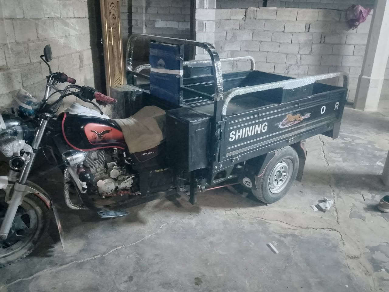 السلام عليكم شباب للبيع كامله مكمله سعر مليون و250 المكان ديالى


**إذا كنت صاحب هذا الإعلان وتريد حذفه لأي سبب، رجاءا أرسل رسالة إلى الدعم الفني**